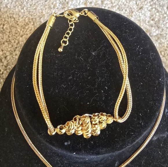 21 kgp Dubai Elegant Gold Jewelry Set - Picture 5 of 12